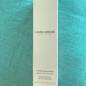 Laura Mercier Tinted Moisturizer 1W1 Porcelain